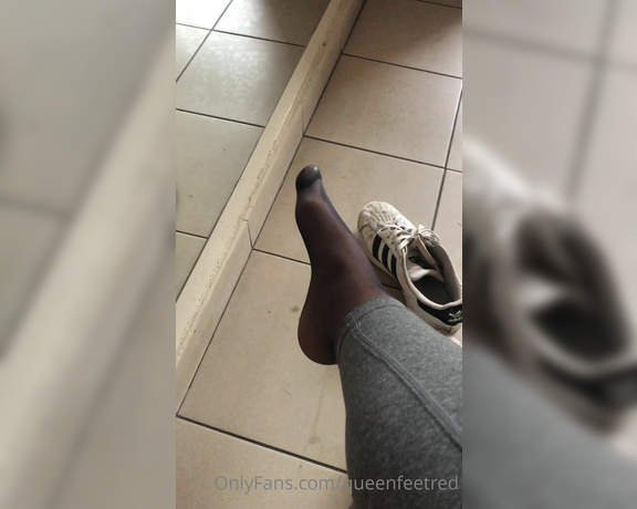 Queenfeetred aka queenfeetred OnlyFans Video 50