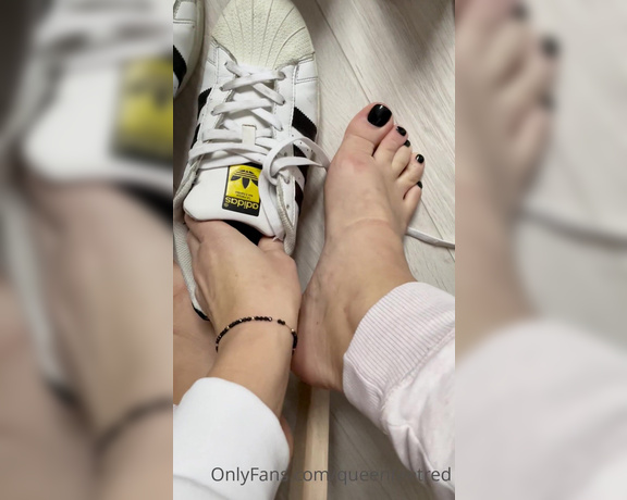 Queenfeetred aka queenfeetred OnlyFans - My most worn shoes… Which one U like the most