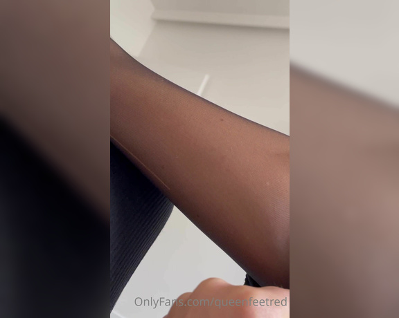 Queenfeetred aka queenfeetred OnlyFans Video 6129