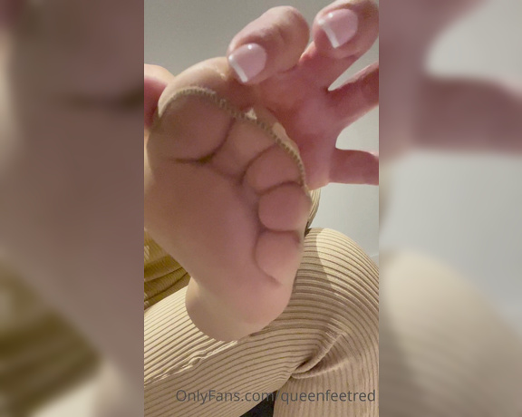 Queenfeetred aka queenfeetred OnlyFans Video 5299