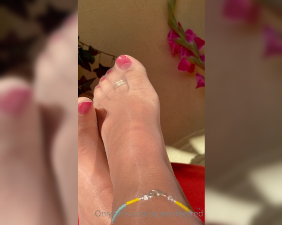 Queenfeetred aka queenfeetred OnlyFans Video 1918