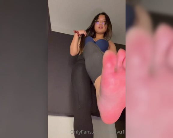 Goddessjvu aka goddessjvu OnlyFans - Smash you with my sweaty soles Giantess video surprise at the end swipe