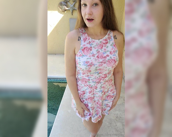 XXSmiley aka xxsmiley OnlyFans - Floral sundress and White sneakers in the pool Before and after the wetlook