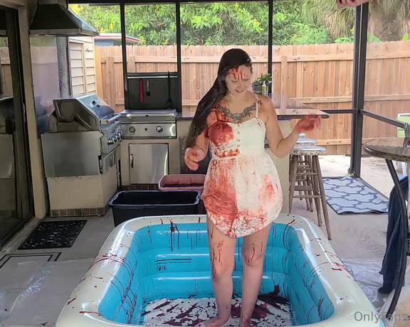 XXSmiley aka xxsmiley OnlyFans - Red slime Bloopers