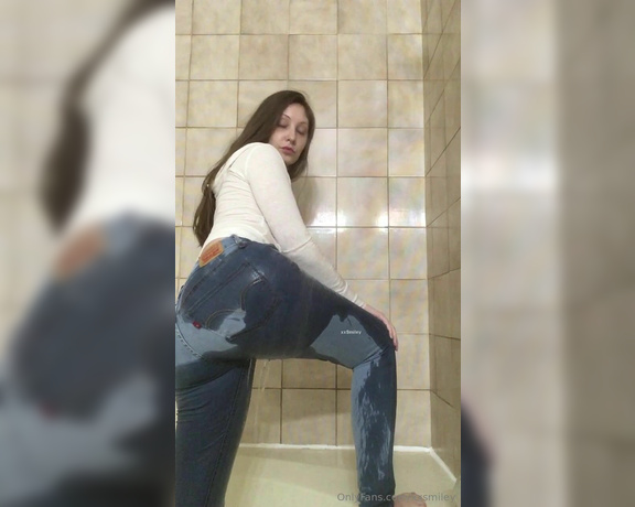 XXSmiley aka xxsmiley OnlyFans - White zip up and jeans in the shower