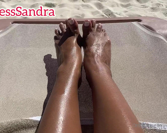 GoddessSandra aka sandralatinaxxx OnlyFans - What part do you want to worship my feet or my The dad next