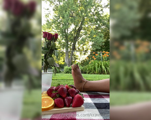 CravinTae aka cravintae OnlyFans - Relax & Picnic with