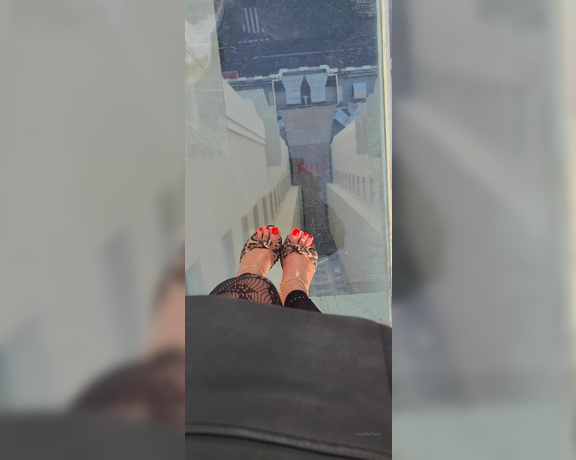 FeetBySherri aka feetbysherri OnlyFans - Walking on the glass floor in Hotel Rui in Madrid, Spain