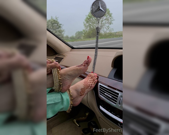 FeetBySherri aka feetbysherri OnlyFans - Motorway MISSION !