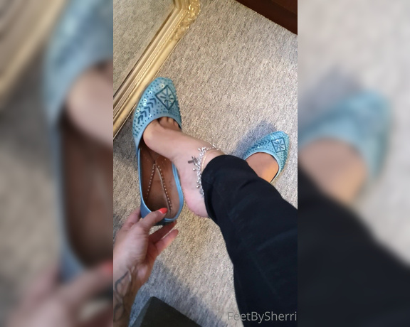 FeetBySherri aka feetbysherri OnlyFans Video 2299