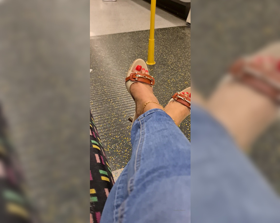 FeetBySherri aka feetbysherri OnlyFans - Train tease