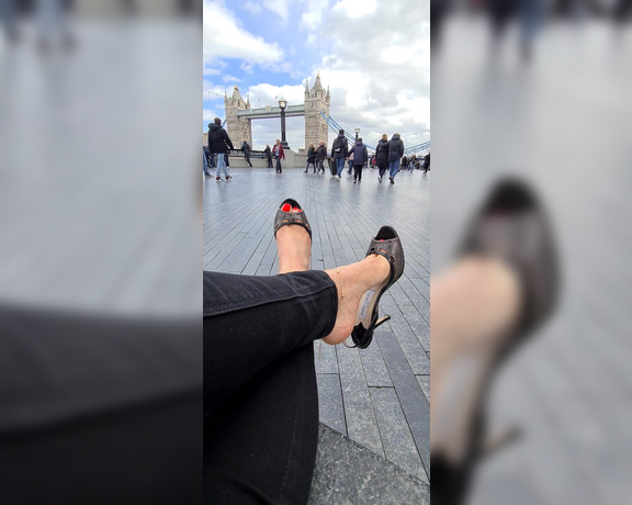 FeetBySherri aka feetbysherri OnlyFans - Just watching the world go by obviously Im dangling my Jimmy Choos