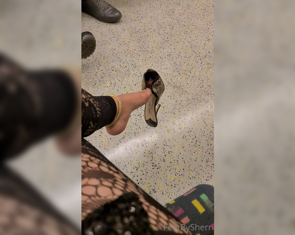 FeetBySherri aka feetbysherri OnlyFans - Train teasing in my Jimmy Choos