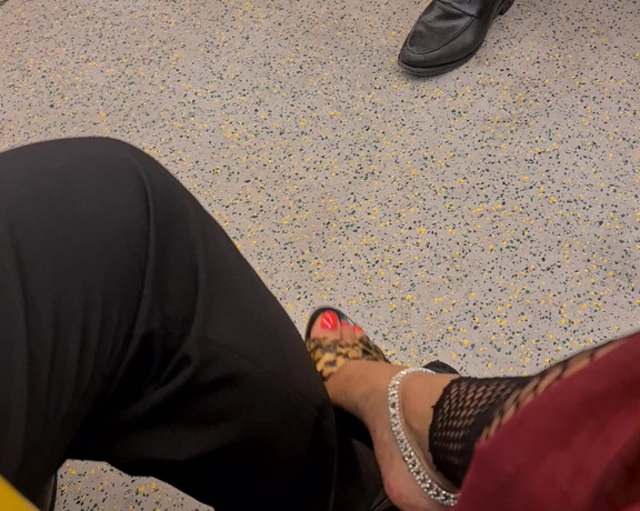 FeetBySherri aka feetbysherri OnlyFans - Train dangle