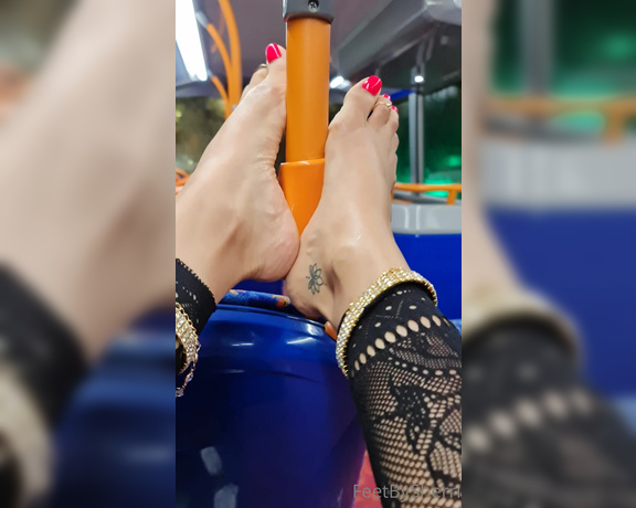 FeetBySherri aka feetbysherri OnlyFans - On the night bus how do I tease all the guys