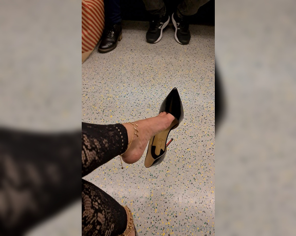 FeetBySherri aka feetbysherri OnlyFans - Dangling on the London Underground in my Loubous