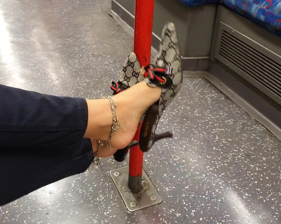 FeetBySherri aka feetbysherri OnlyFans - Train vibes !