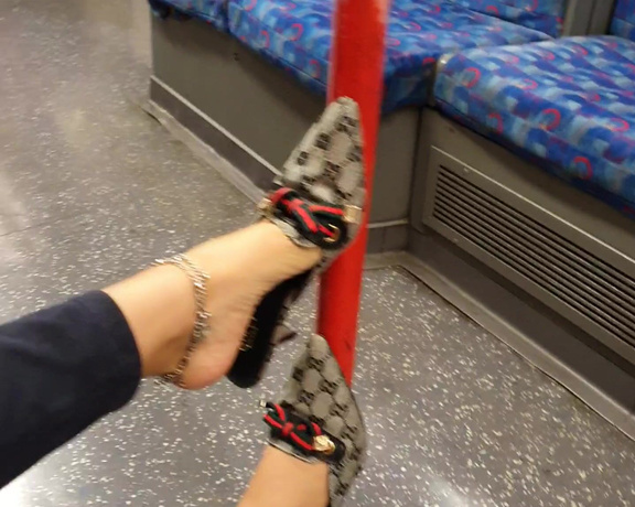 FeetBySherri aka feetbysherri OnlyFans - Train vibes !