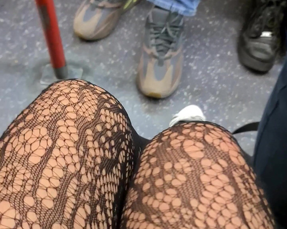 FeetBySherri aka feetbysherri OnlyFans - Dangling and teasing on the London Underground