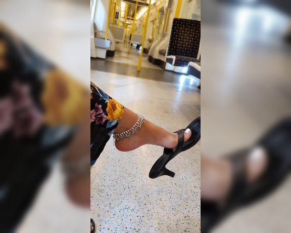 FeetBySherri aka feetbysherri OnlyFans - Train vibes !