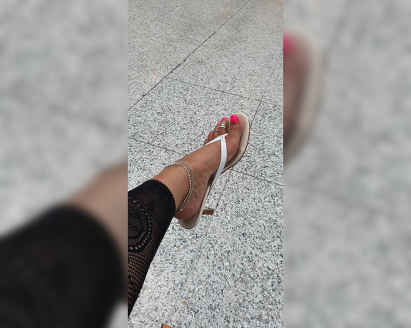 FeetBySherri aka feetbysherri OnlyFans - Public tease in shopping mall