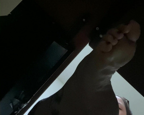 Goddess Ashley aka foot4all1 OnlyFans - Enjoy the view from under my desk!