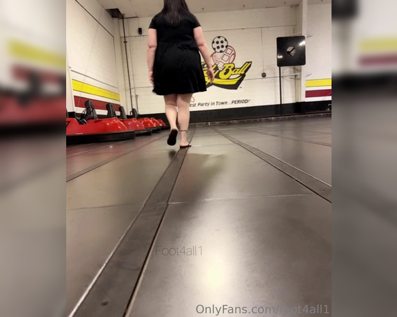 Goddess Ashley aka foot4all1 OnlyFans - Have you ever played Whirlyball Had so much fun! Absolutely HAD TO feel that dirty cold