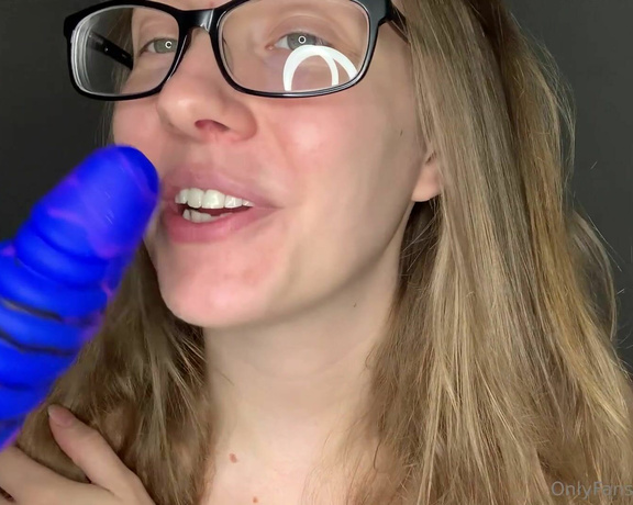 Jennaize aka jennaize OnlyFans - A monster dildo!