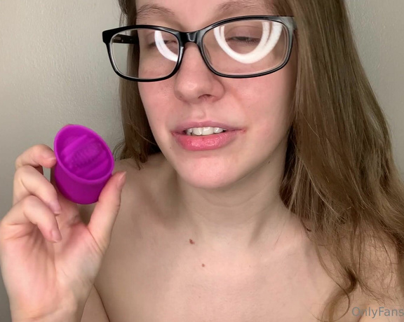 Jennaize aka jennaize OnlyFans - Another toy!