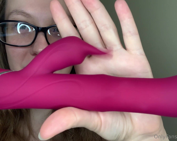 Jennaize aka jennaize OnlyFans - More products! This rabbit vibrator is literally crazy!