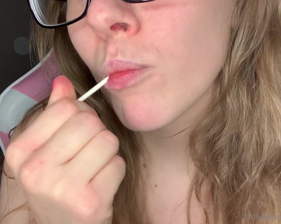 Jennaize aka jennaize OnlyFans - 10 Minute Lollipop LickingSucking Video