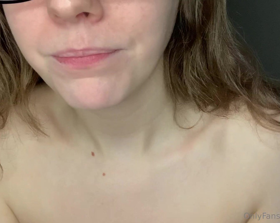 Jennaize aka jennaize OnlyFans - 12 Minute Popsicle SuckingLicking Video