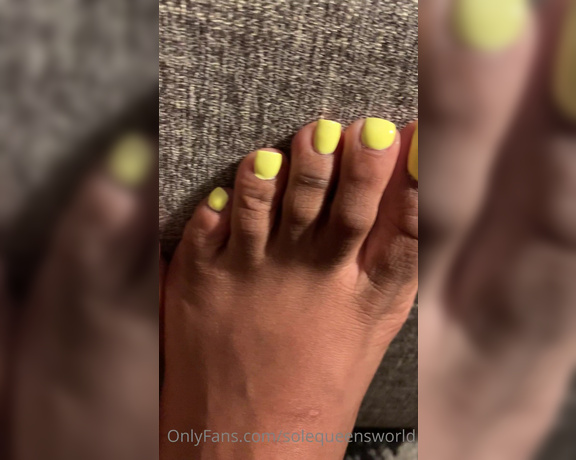Sole Queen aka solequeensworld OnlyFans - Up close and personal with the sunshine yellow
