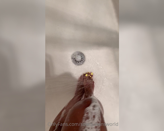 Sole Queen aka solequeensworld OnlyFans - First of my Clean Feet series shower time