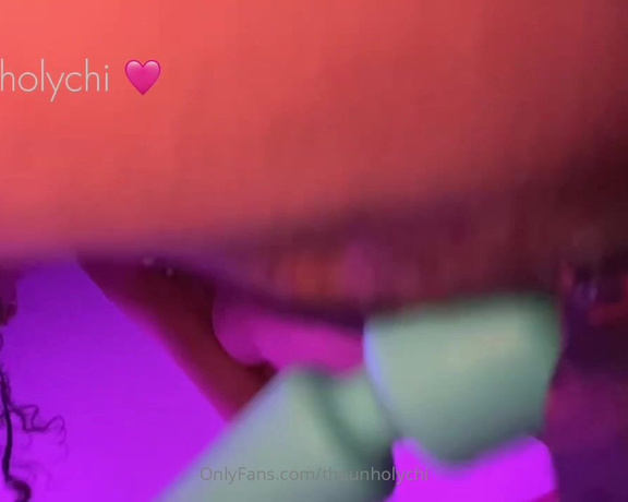 TheUnHolyChi aka theunholychi OnlyFans - Sneaky Snapchat sesh