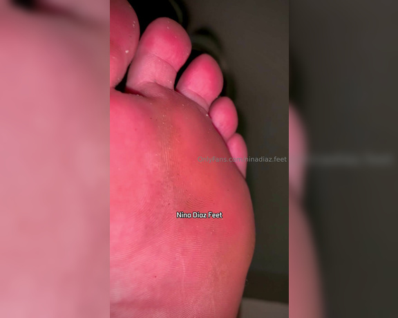 Nina’s Feet aka ninadiaz.feet OnlyFans - Come sweat with me! Foot fetish and Armpit! Im exercising in my building, walking