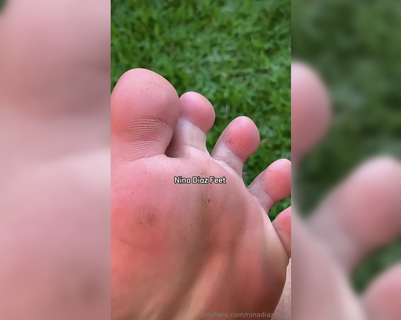 Nina’s Feet aka ninadiaz.feet OnlyFans - For smoke fetish and foot lovers! My feet are really smelly, I worked out hard