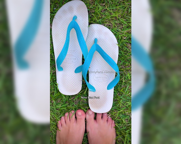 Nina’s Feet aka ninadiaz.feet OnlyFans - NEW FLIPFLOPS! I got this FlipFlops from a fan Ive been using it for 1