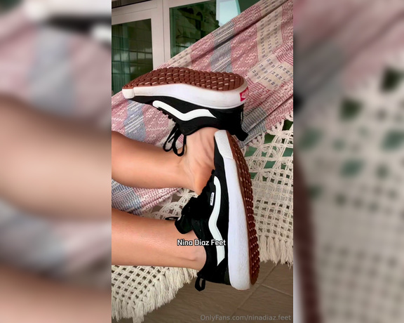Nina’s Feet aka ninadiaz.feet OnlyFans - Today I spent the whole day working with this sneakers, and I still worked out, all