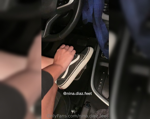 Nina’s Feet aka ninadiaz.feet OnlyFans - Stink feet in the Car After a long day, my toes are finally free