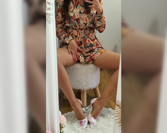 Chia Raa aka chiaraa OnlyFans Video 4320