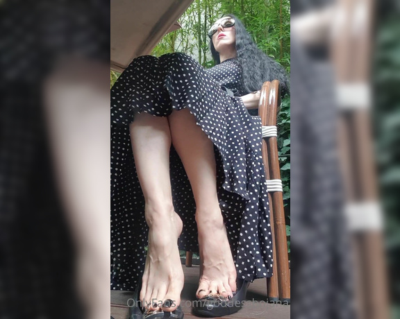 Goddess Bojana aka goddessbojana OnlyFans - My Sweaty Feetand pathetic you under table, smelling and kissing them! Part 2