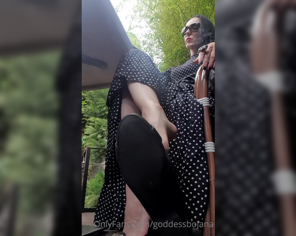 Goddess Bojana aka goddessbojana OnlyFans - Hot September Day and My Sweaty Flats! Part 1