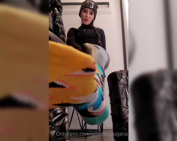 Goddess Bojana aka goddessbojana OnlyFans - Its so warm inside My Moon BootsI can feel the sweat between My toes clean it,