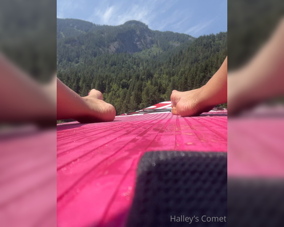 Halleys Comet aka halleyscomet69 OnlyFans - This is a paddle board POV I created last time I was on the lake, sorry