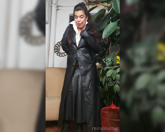 Reina Leather aka reinaleather OnlyFans Video 8571