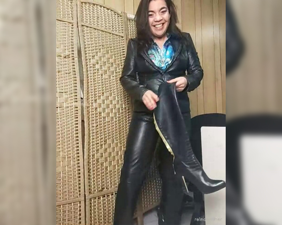 Reina Leather aka reinaleather OnlyFans Video 5853