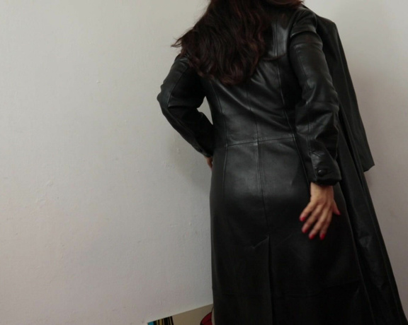 Reina Leather aka reinaleather OnlyFans - Coat day!