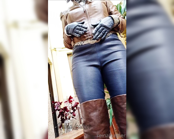 Reina Leather aka reinaleather OnlyFans - Good Morning people  I like combining leather colors Blue and brown from my video that