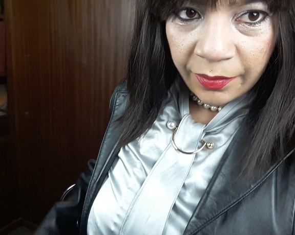 Reina Leather aka reinaleather OnlyFans - Filming a leather video